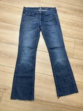 7 For All Mankind Bootcut Jeans Size 28